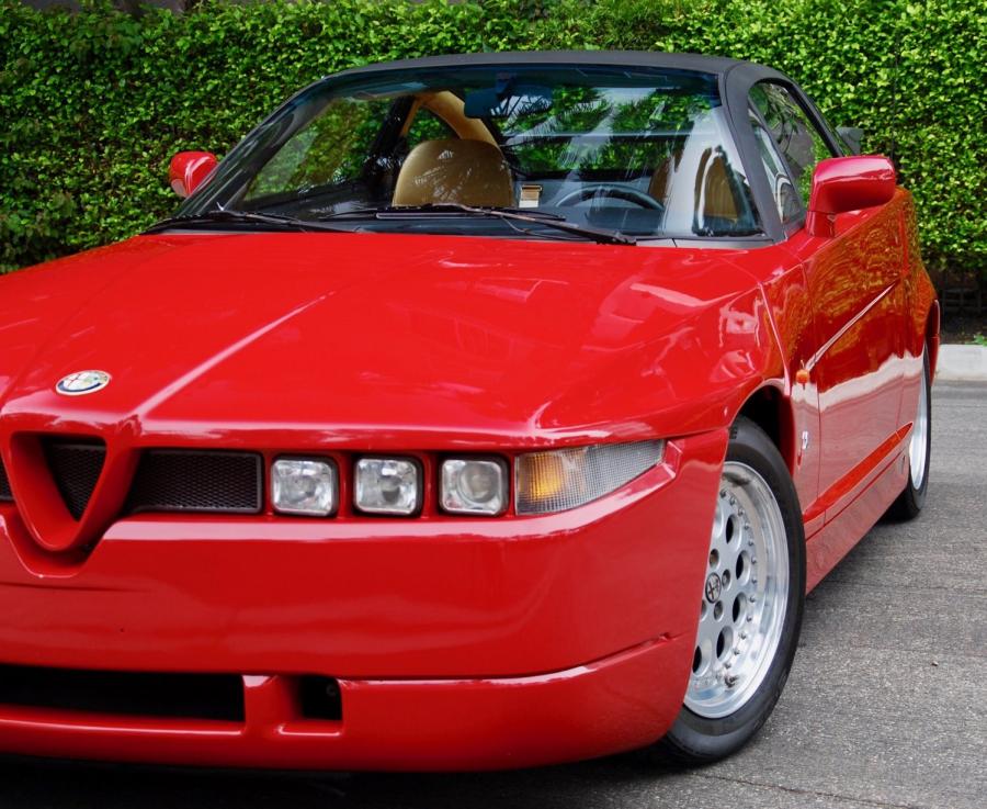 Детали экстерьера Alfa Romeo S.Z. (526) 1992 года  (фото 22 из 65)